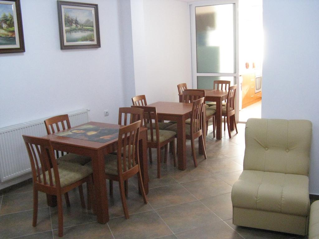 Hera Guest House Chiflik Exterior foto